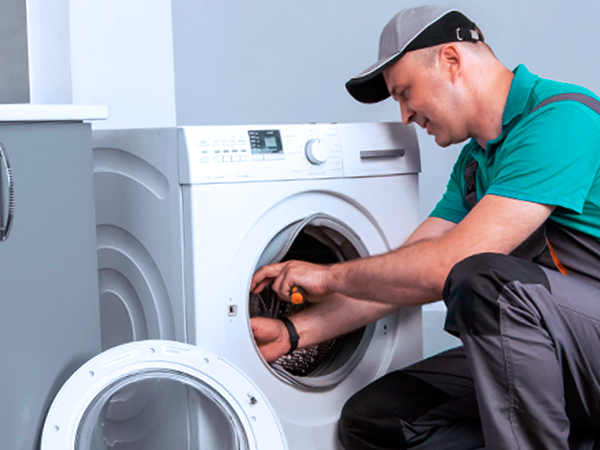 vyzov-mastera-po-remontu-stiralnoj-mashiny